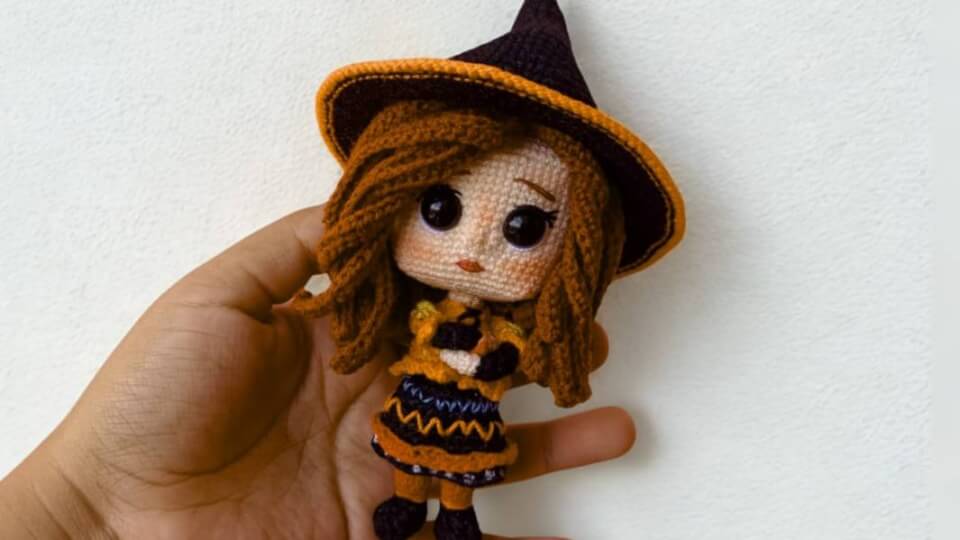 Dani Dennison HOCUS POCUS