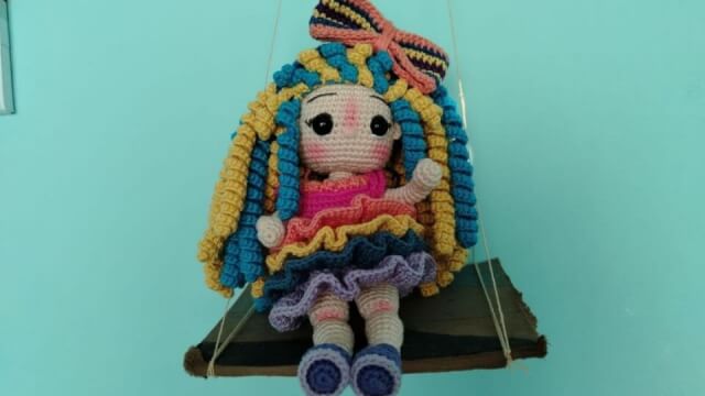Lia muñeca.