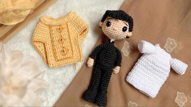 Sacerdote amigurumi 