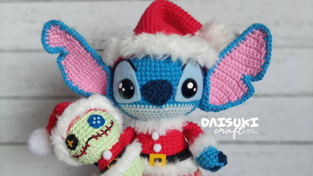 Stitch disfrazado de Santa