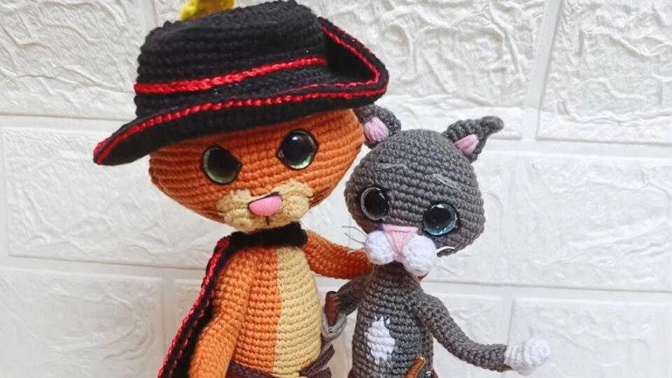 Gato con Botas y Kitty
