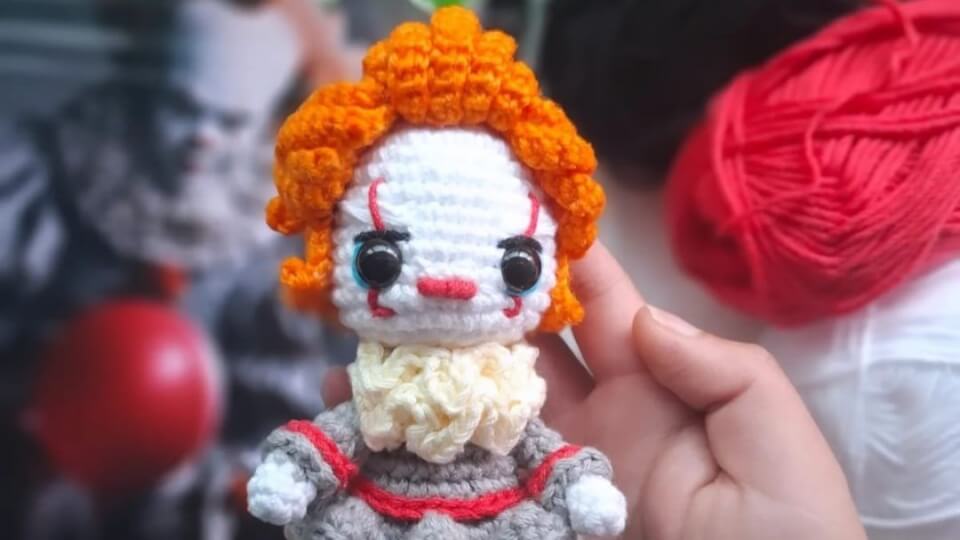Pennywise mini