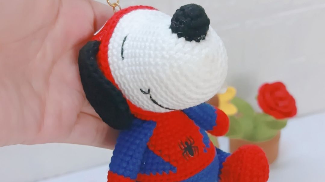 Snoopy spiderman