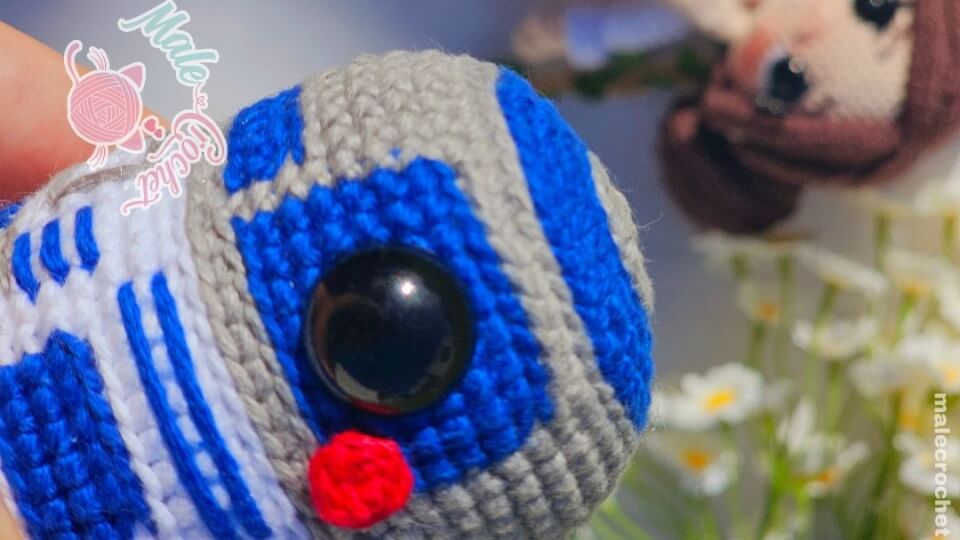 R2-D2 💙