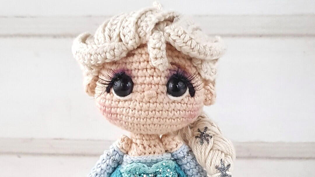 Elsa amigurumi pattern