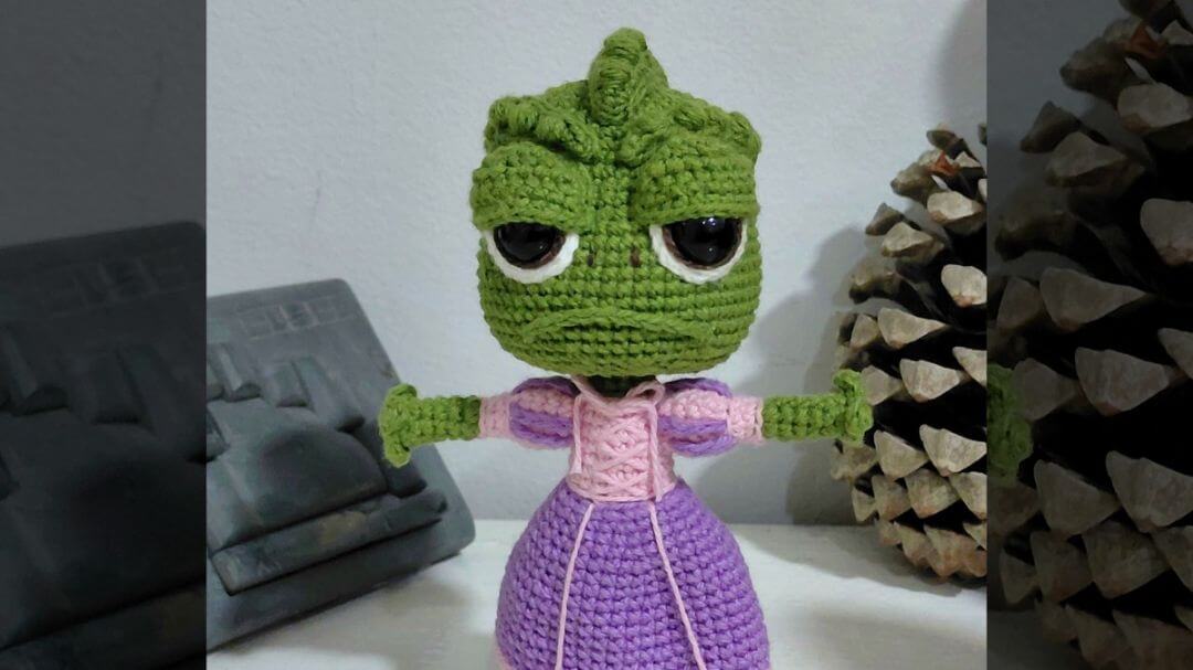 Pascal con Vestido
