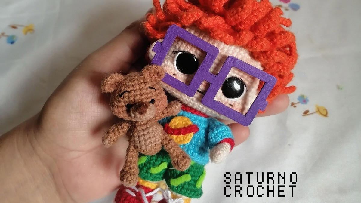Carlitos_Rugrats +mini osito🧸
