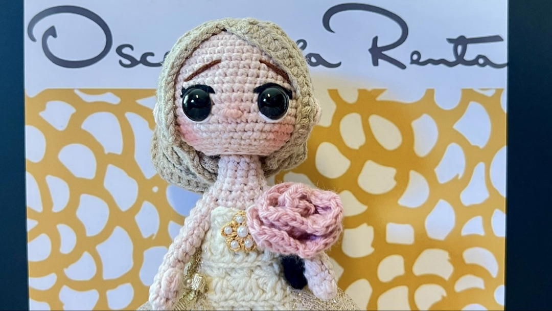 Barbie Oscar De La Renta